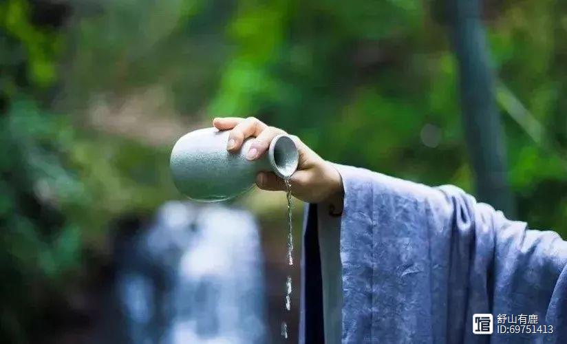 äºé¶ä¸é,è¶åè¶æ çæ´» 